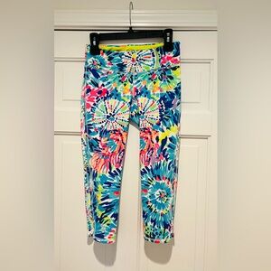 LILLY PULITZER LUXLETIC WEEKENDER CROPPED LEGGINGS DIVE-IN-TIE-DYE Sz-M•NWOT•